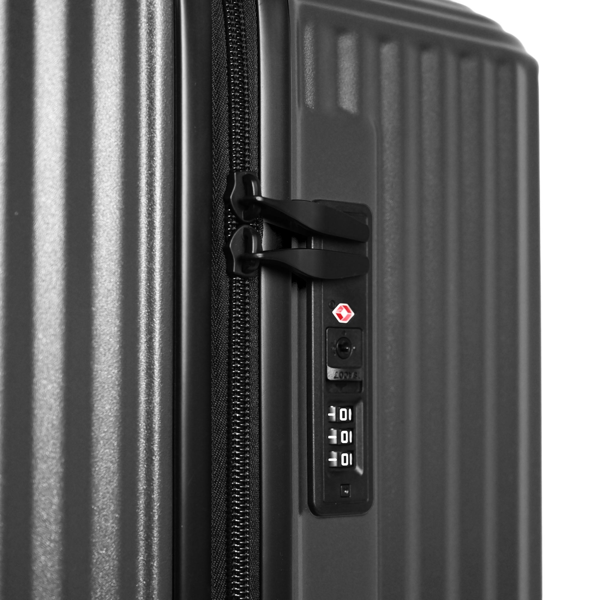 Lugg Airglide 32" Suitcase in Gunmetal