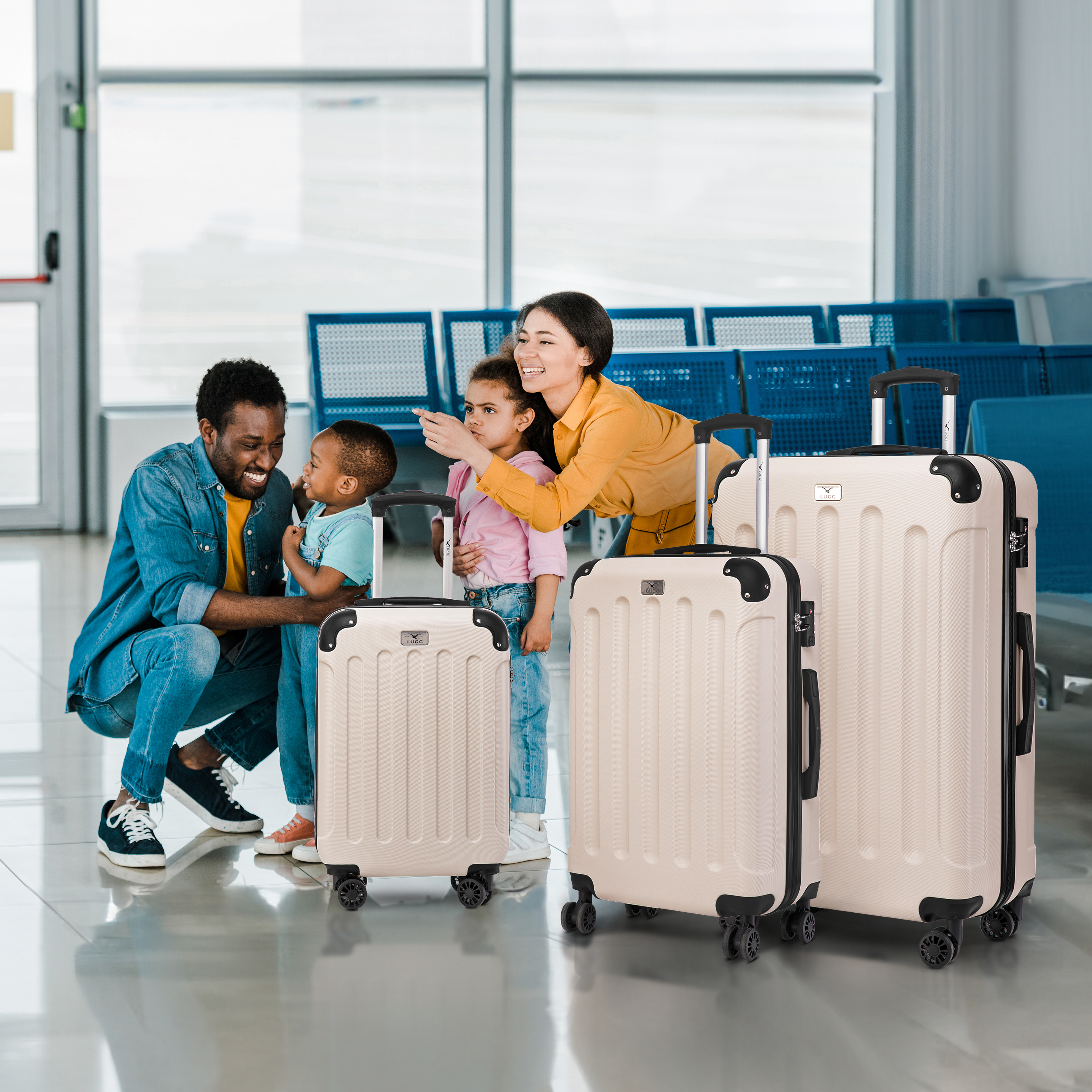 Here’s Why Travel Experts Recommend This Beige Suitcase Set for 2025