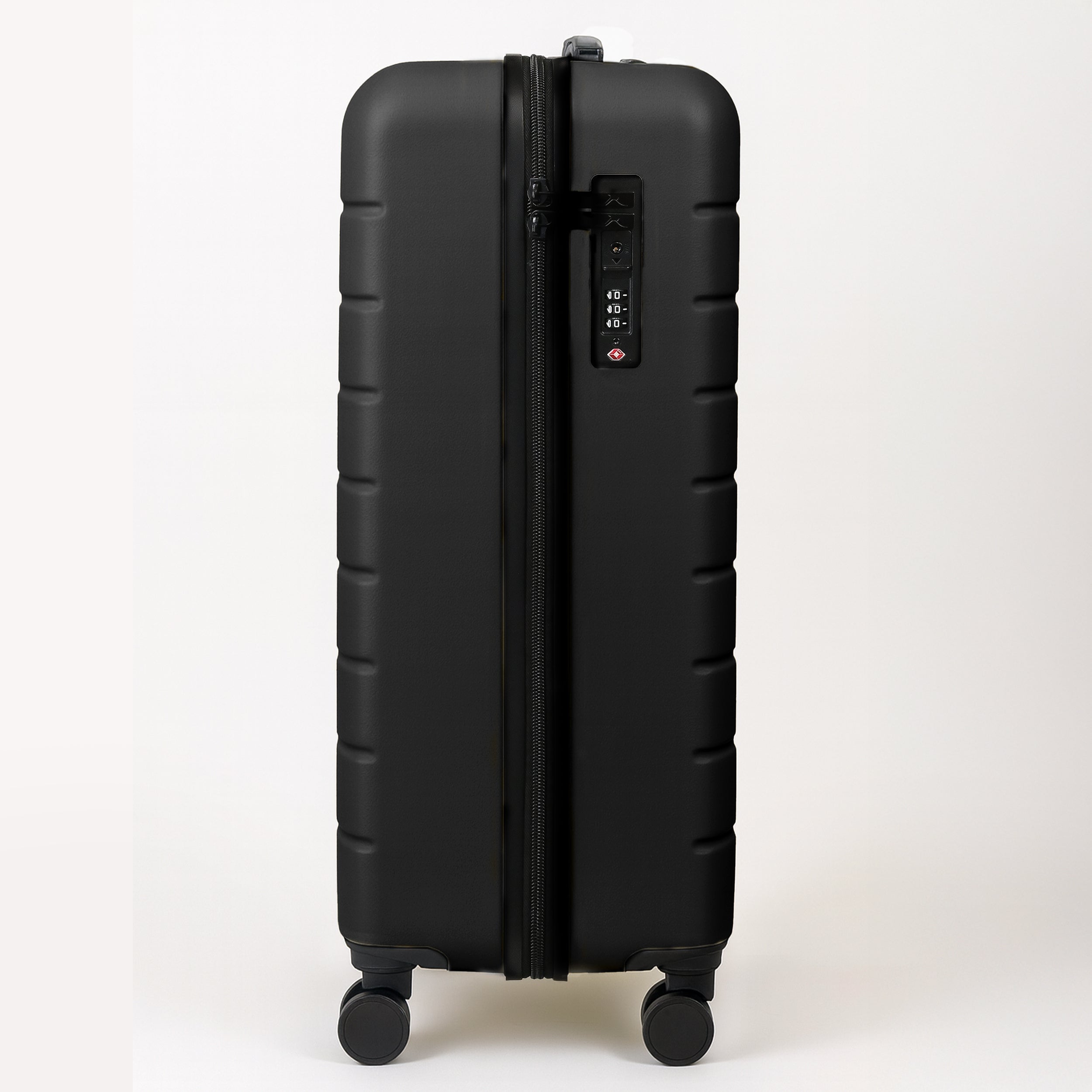 Lugg Flex 28" Suitcase in Black