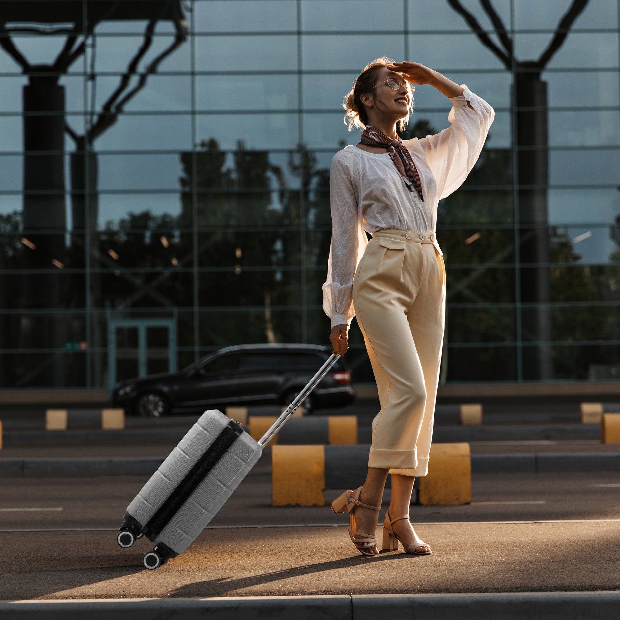 LUGG - Jetset 40cm Suitcase - 40x25x20cm- Ryanair Compatible - TSA Lock - Underseat Size - Hard Shell ABS - Spinner & Removable Wheels - Lightweight Travel Luggage- Silver