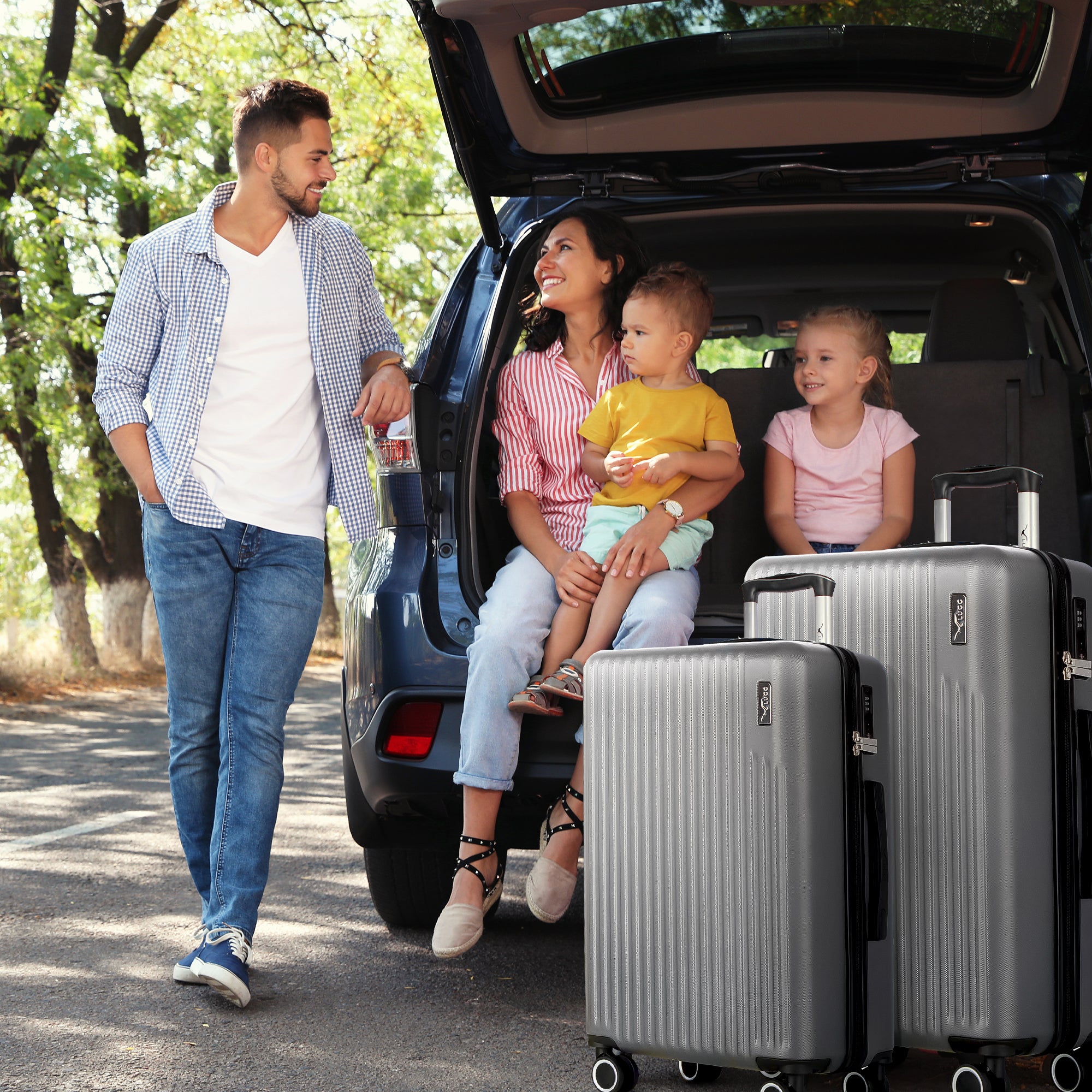 20" Vacay Cabin Suitcase - Raven