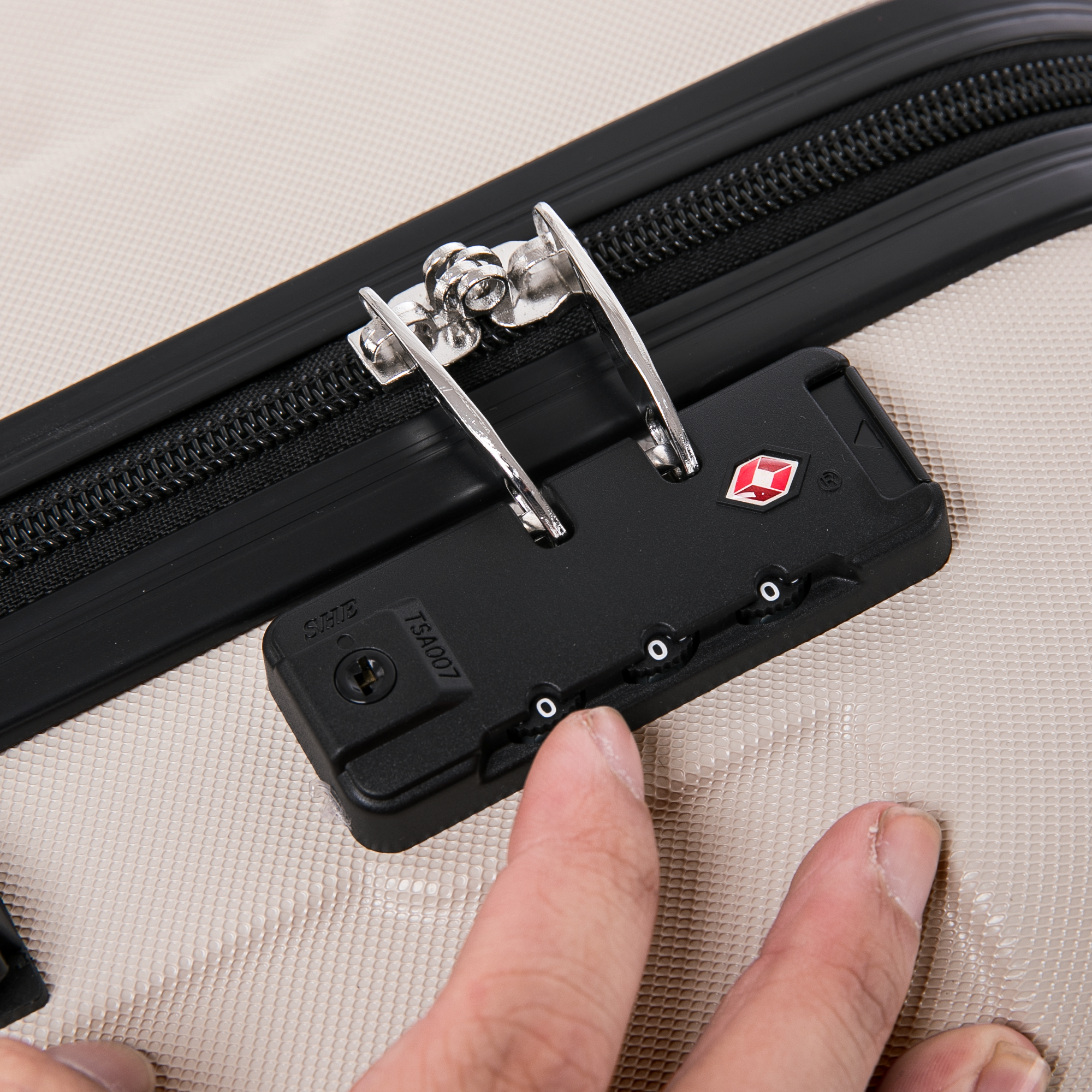 Explore the UK with the Stylish LUGG Travel Suitcase Set - Shop Now