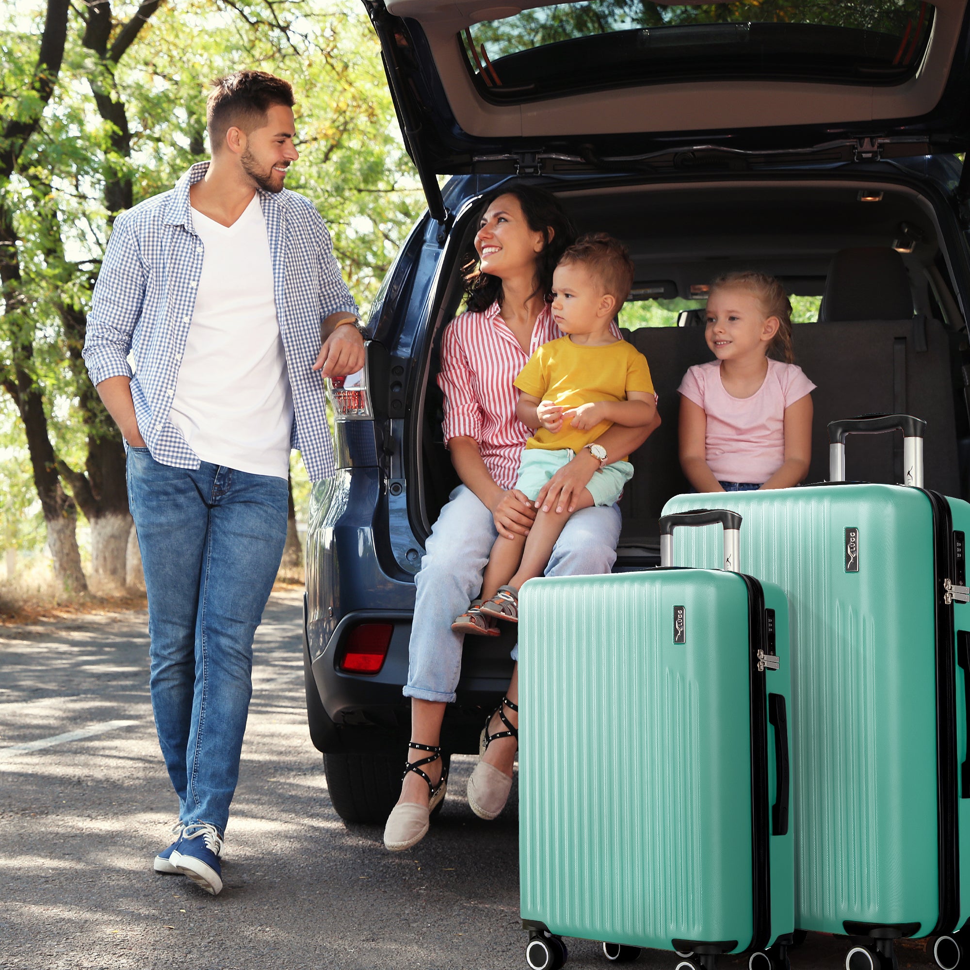20" Vacay Cabin Suitcase - Mint