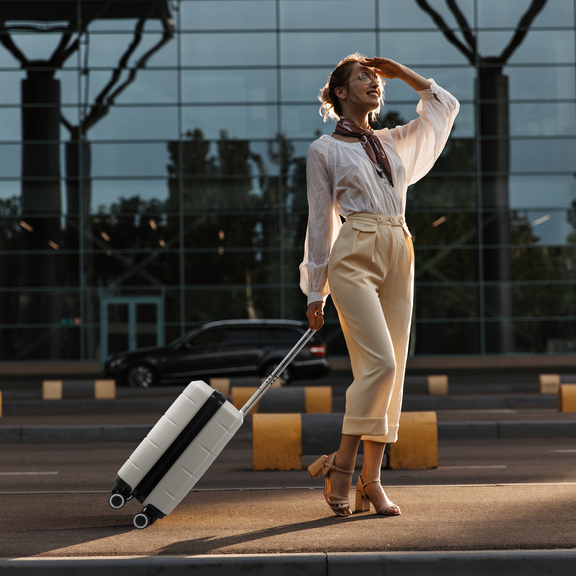 LUGG - Jetset 40cm Suitcase - 40x25x20cm- Ryanair Compatible - TSA Lock - Underseat Size - Hard Shell ABS - Spinner & Removable Wheels - Lightweight Travel Luggage- Ivory
