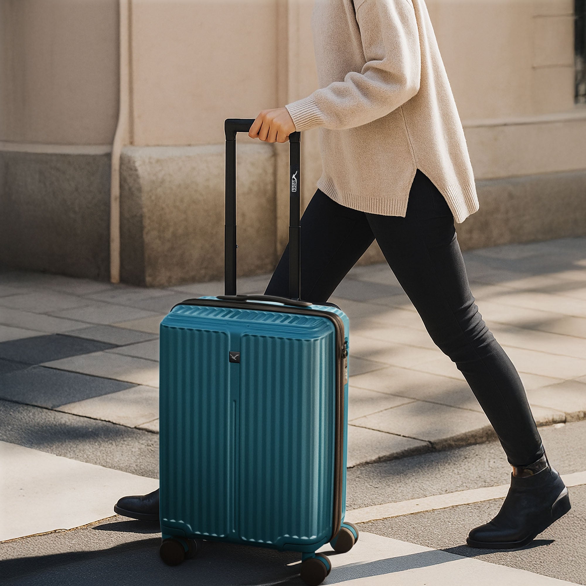 Air Glide 20" Cabin Suitcase in Teal