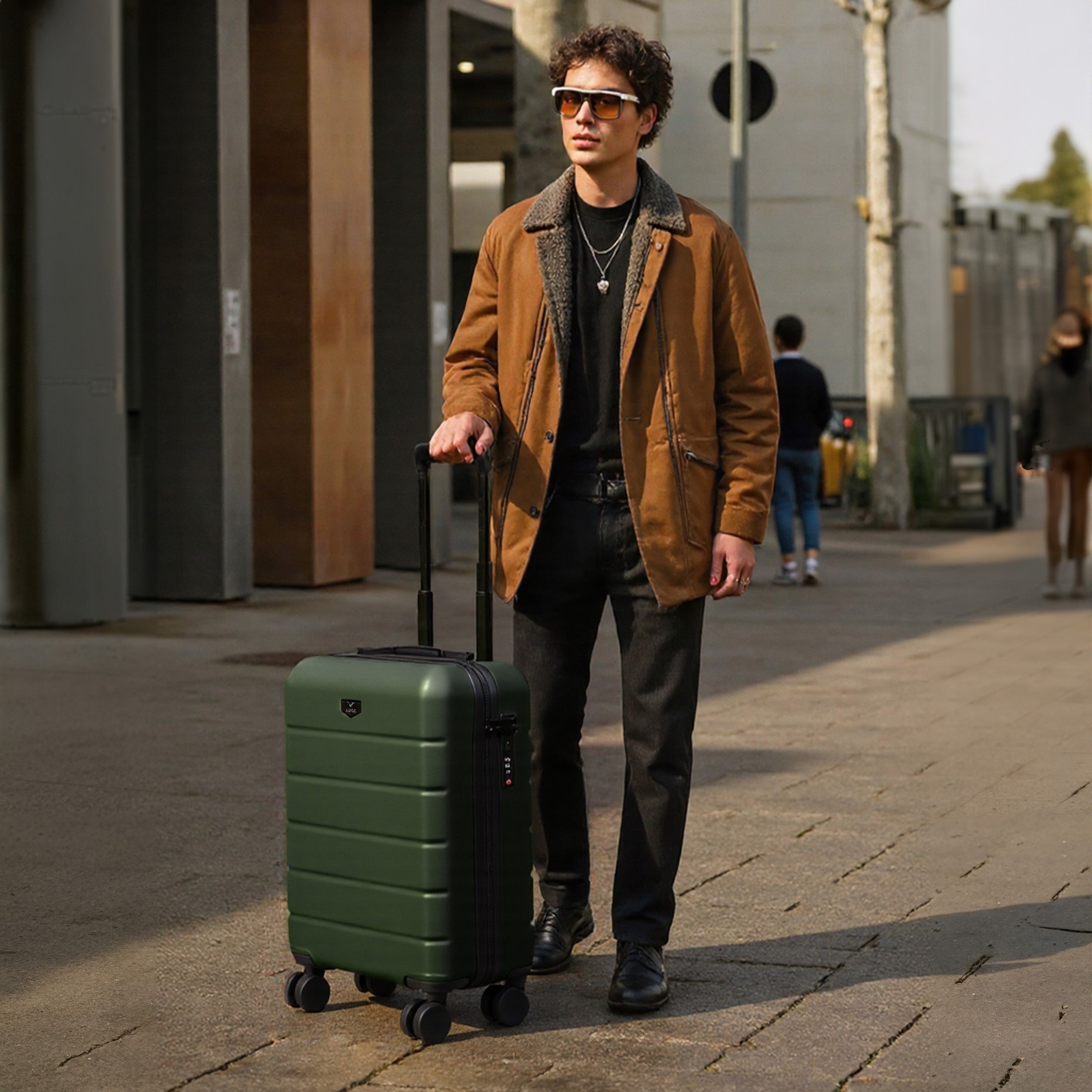 Lugg Flex 20" Cabin Suitcase in Army Green